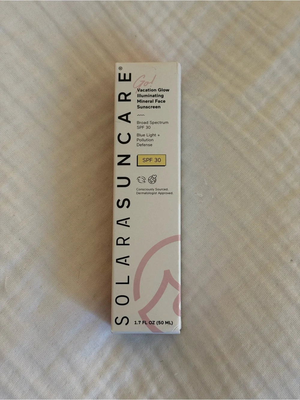 Solare Suncare Vacation Glow Illuminating Mineral Face Sunscreen SPF 30
